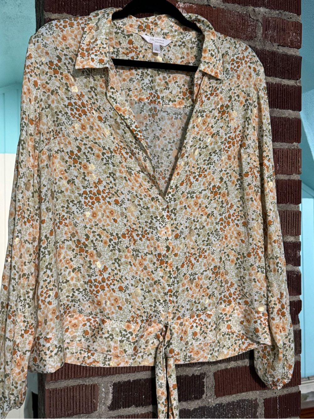 LC Lauren Conrad Cream Floral Button-Down Tie-Hem Blouse
